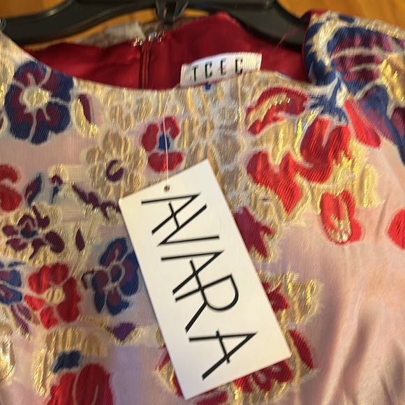 NWT Aria Dress - Picture 4 of 4